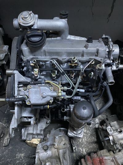 Octavia 1.9 AGR Çıkma motor